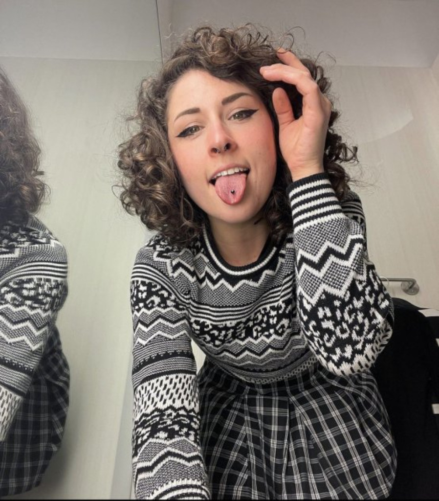 Profile picture 1
