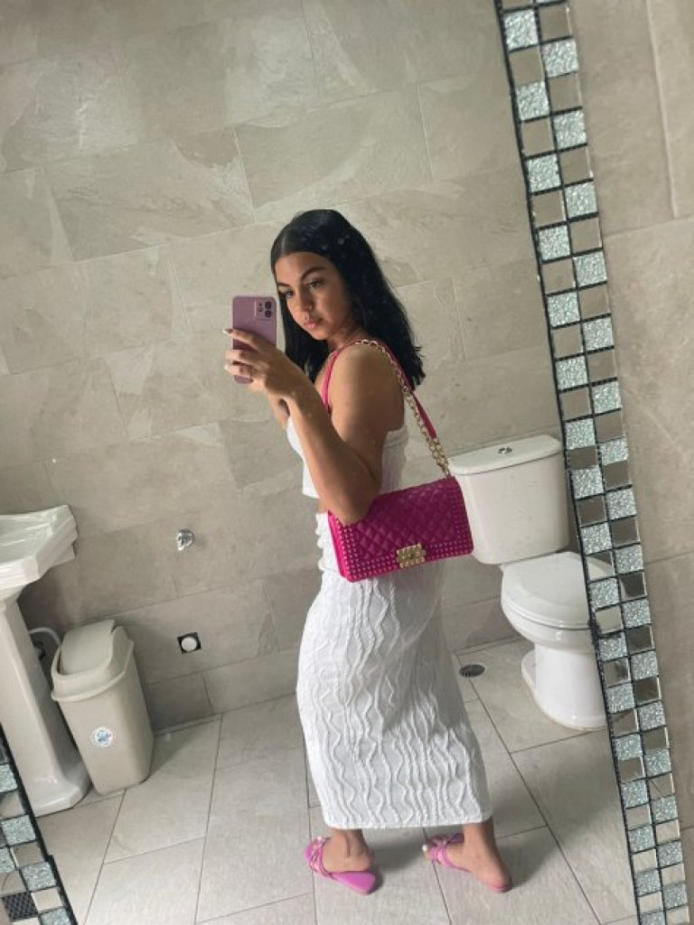 Profile picture 3