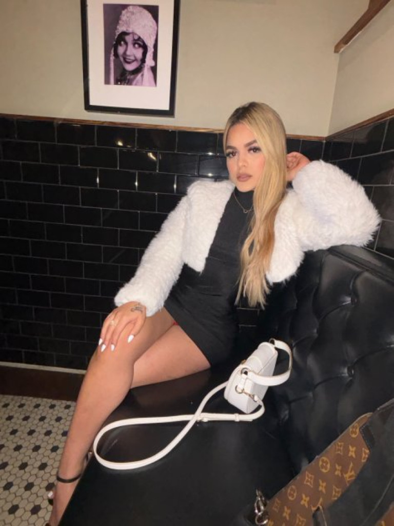 Profile picture 6