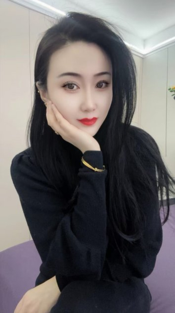 Profile picture 4