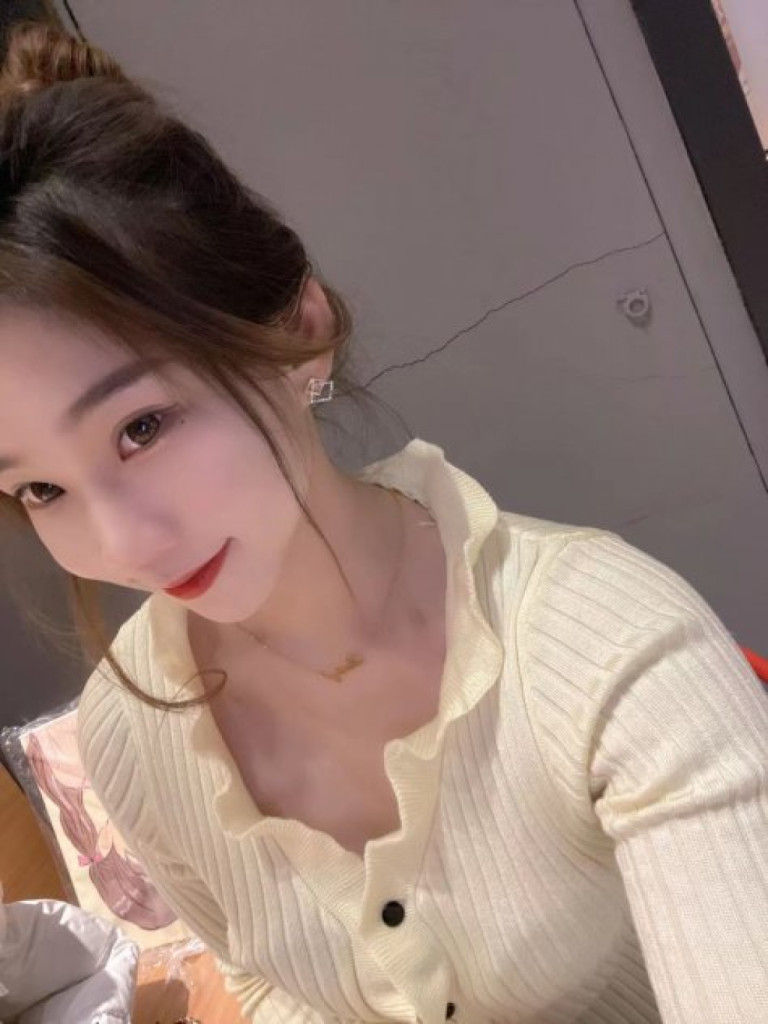 Profile picture 4