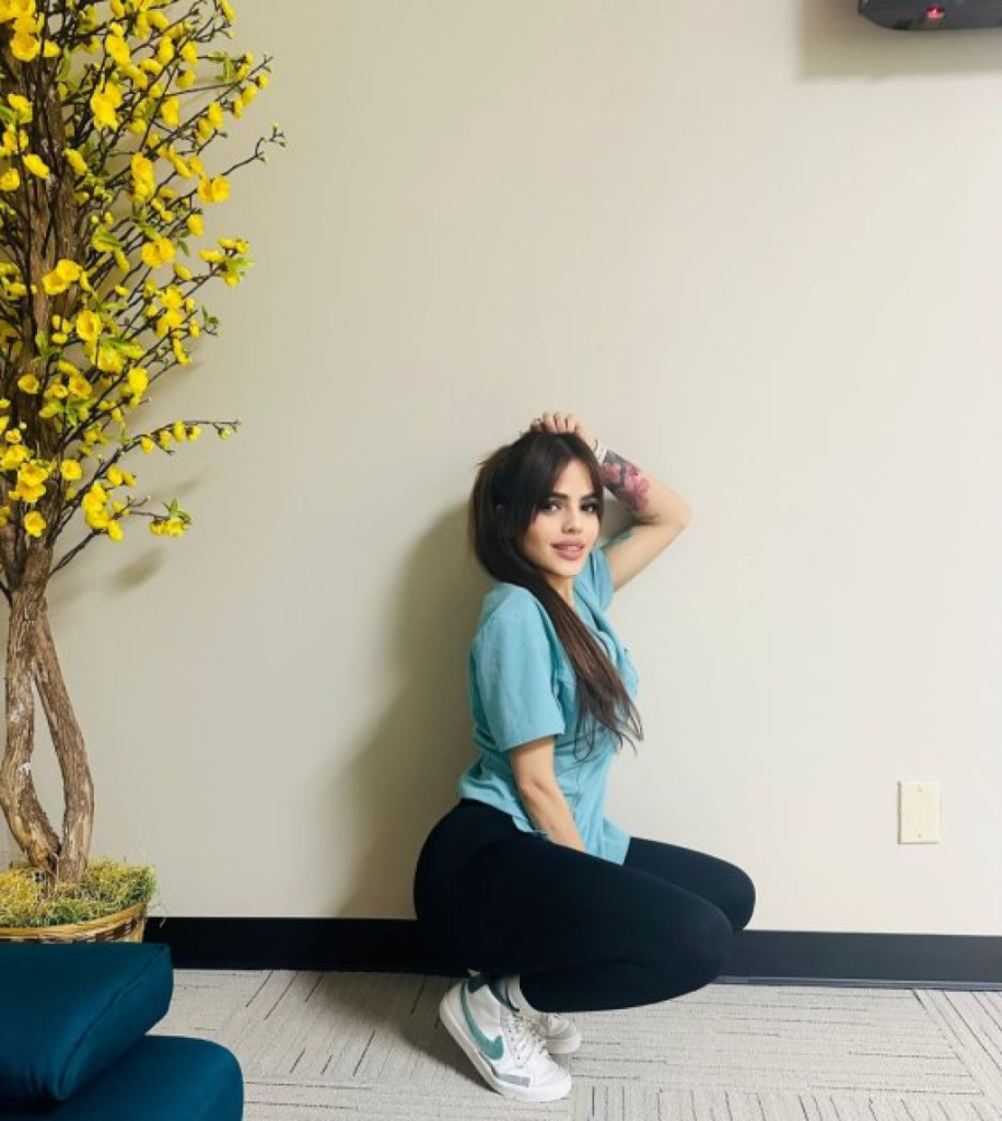 Profile picture 4
